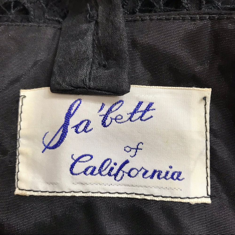 Vintage Sa’Bett 1950’s Eyelet Lace Black Dress 🍀 - Picture 8 of 8